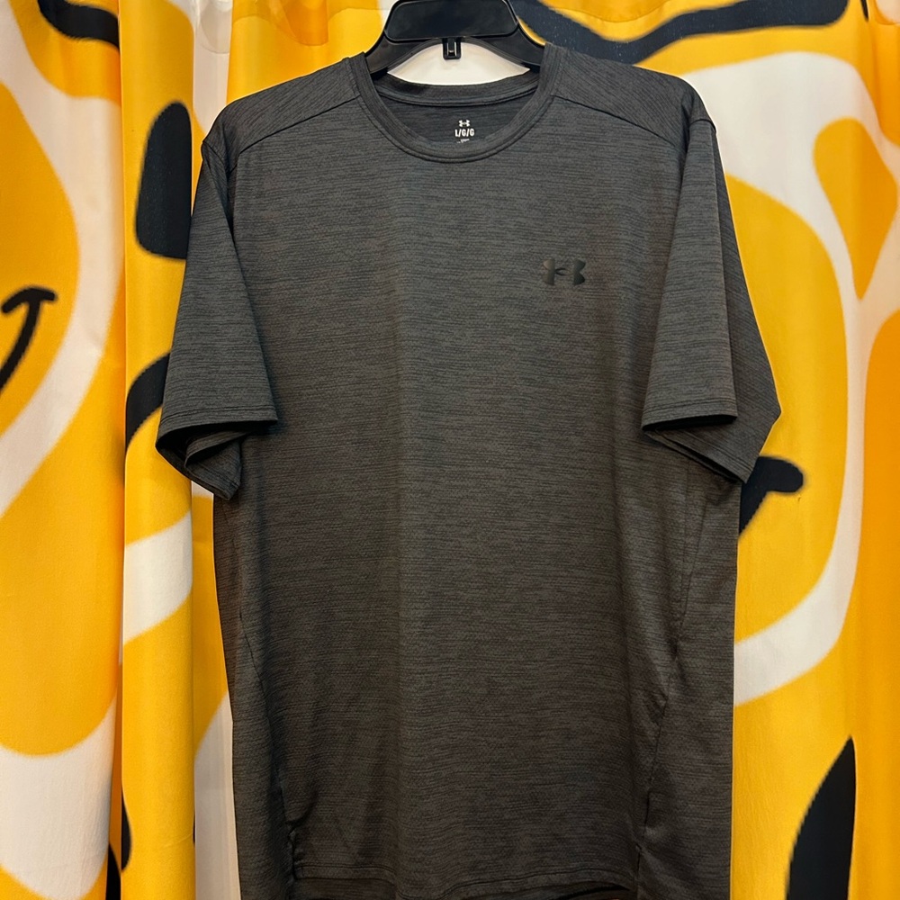 Under Armour Men's Charcoal Gray Tee
